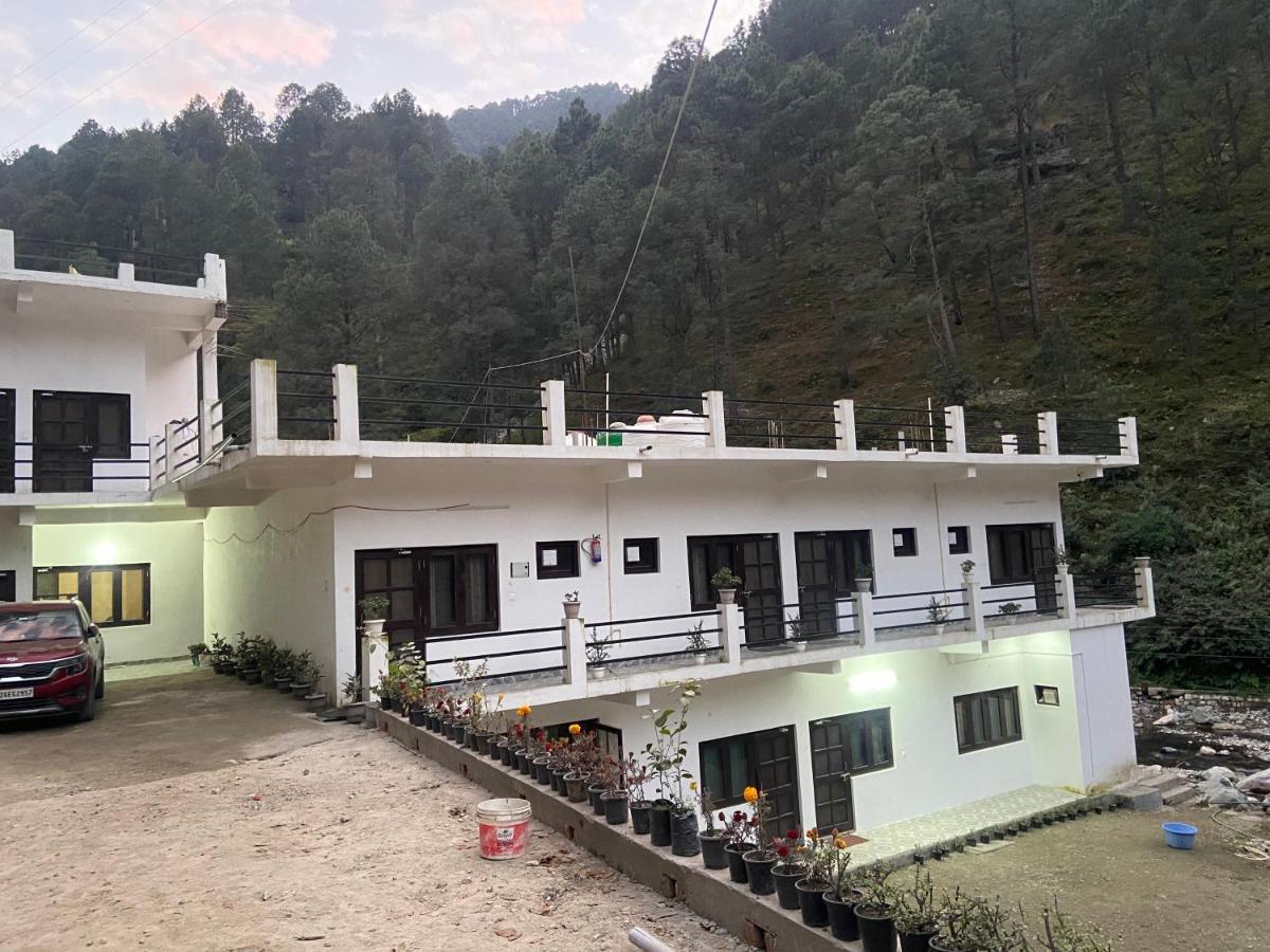 Chirag Homestay Kainchi Nainital Exteriör bild