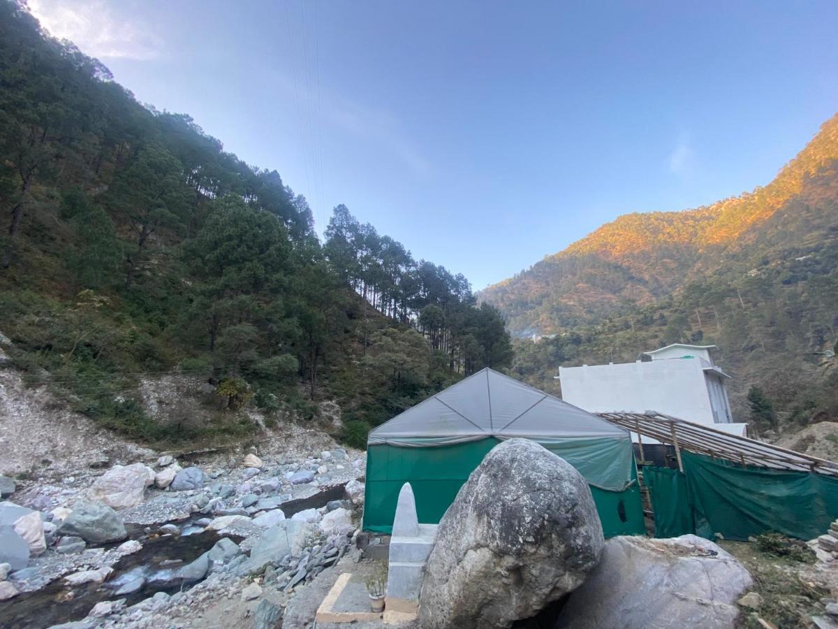 Chirag Homestay Kainchi Nainital Exteriör bild